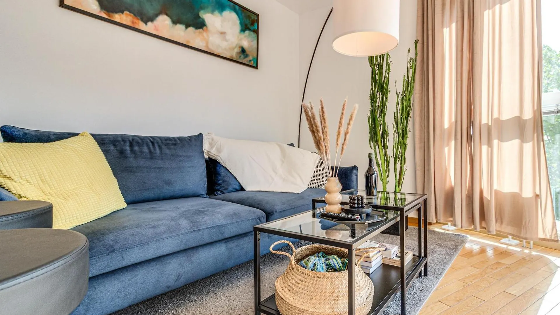 Rentplanet - Apartament Wszystkich Swietych Wrocław 0*,  Polska