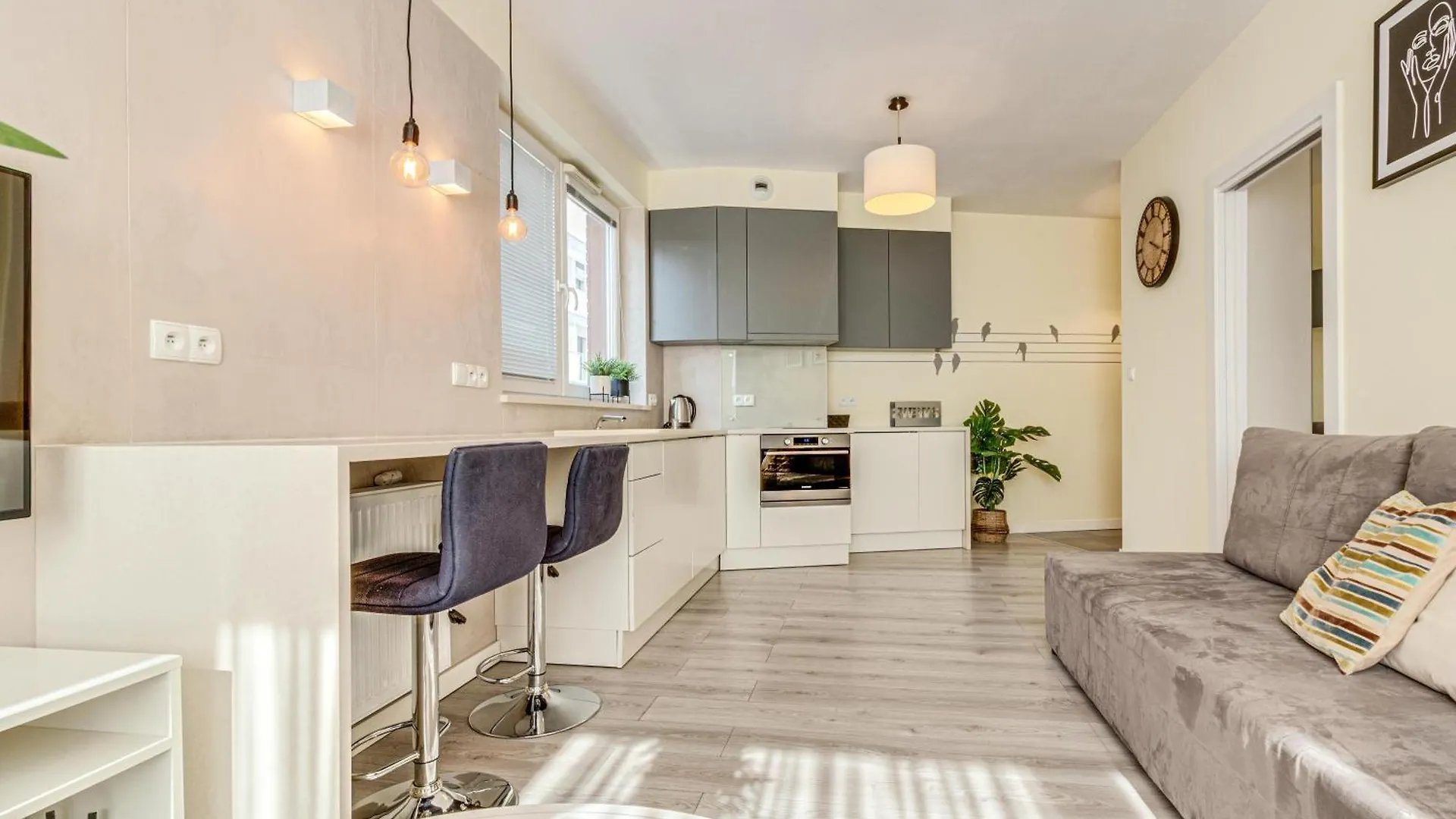 Rentplanet - Apartament Wszystkich Swietych Wrocław Polska